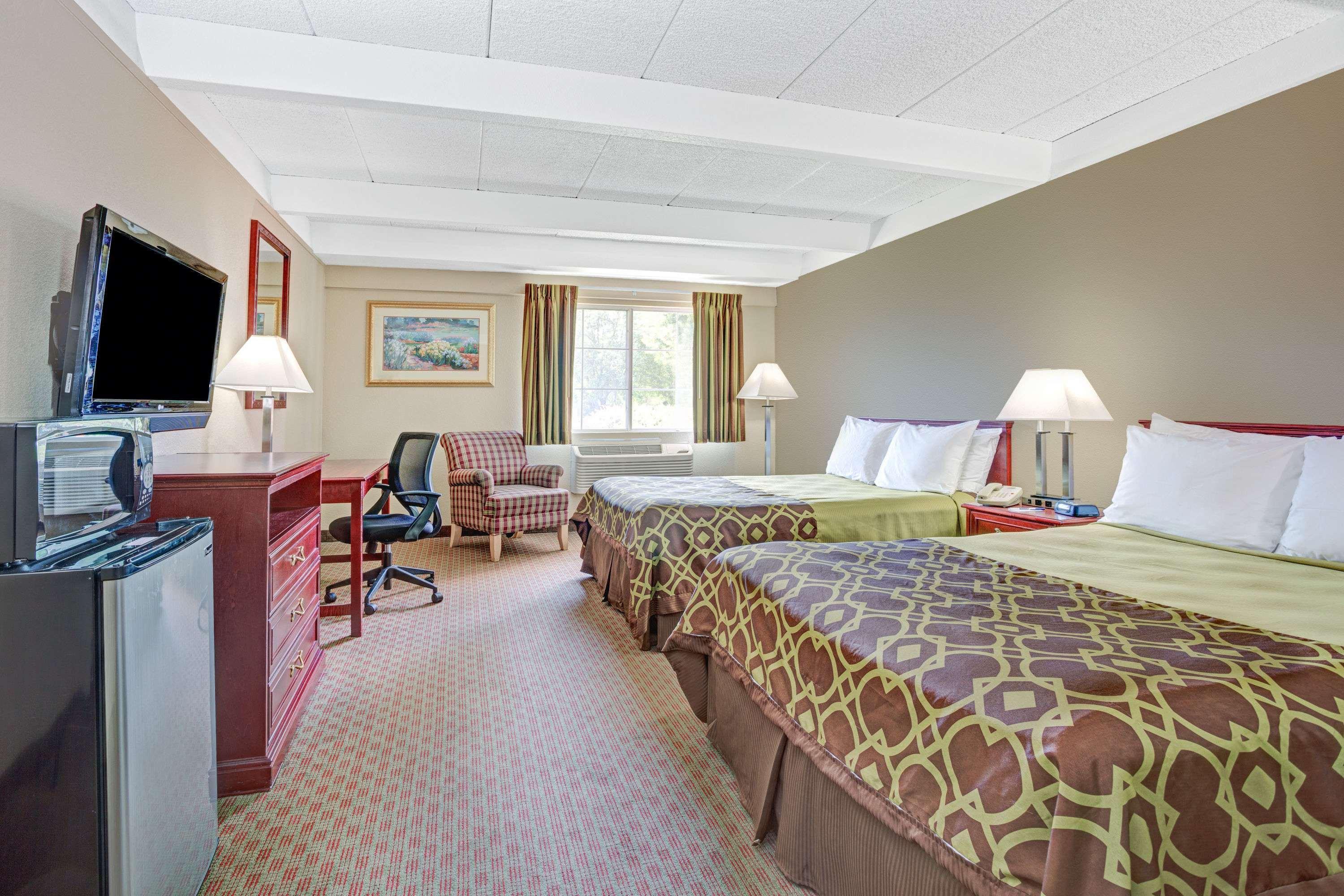 Travelodge By Wyndham Iowa City Eksteriør bilde